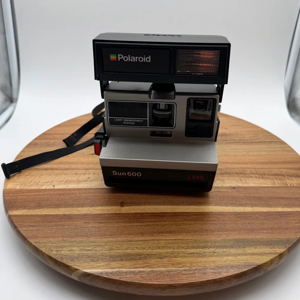 UNTESTED Polaroid‎ Sun 600 LMS Instant Film Camera Silver Black Vintage 0400